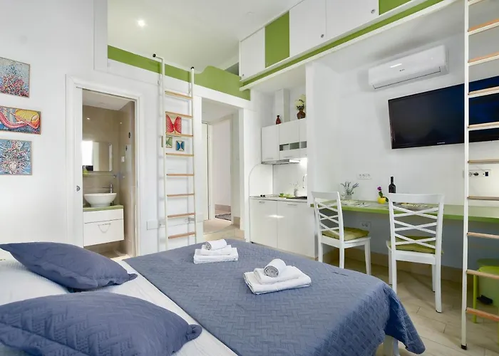 Micro Apartment SUNI2